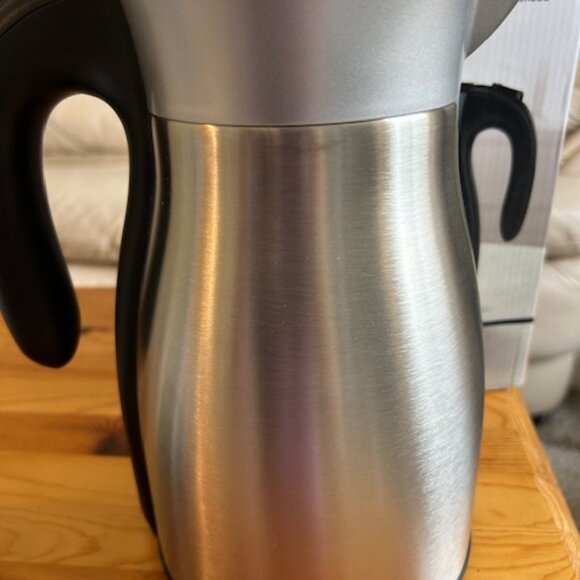 Brand New Rosewill Home Stainless Steel Electric Hot Water Kettle 1.7L 1500Watts - Picture 7 of 11